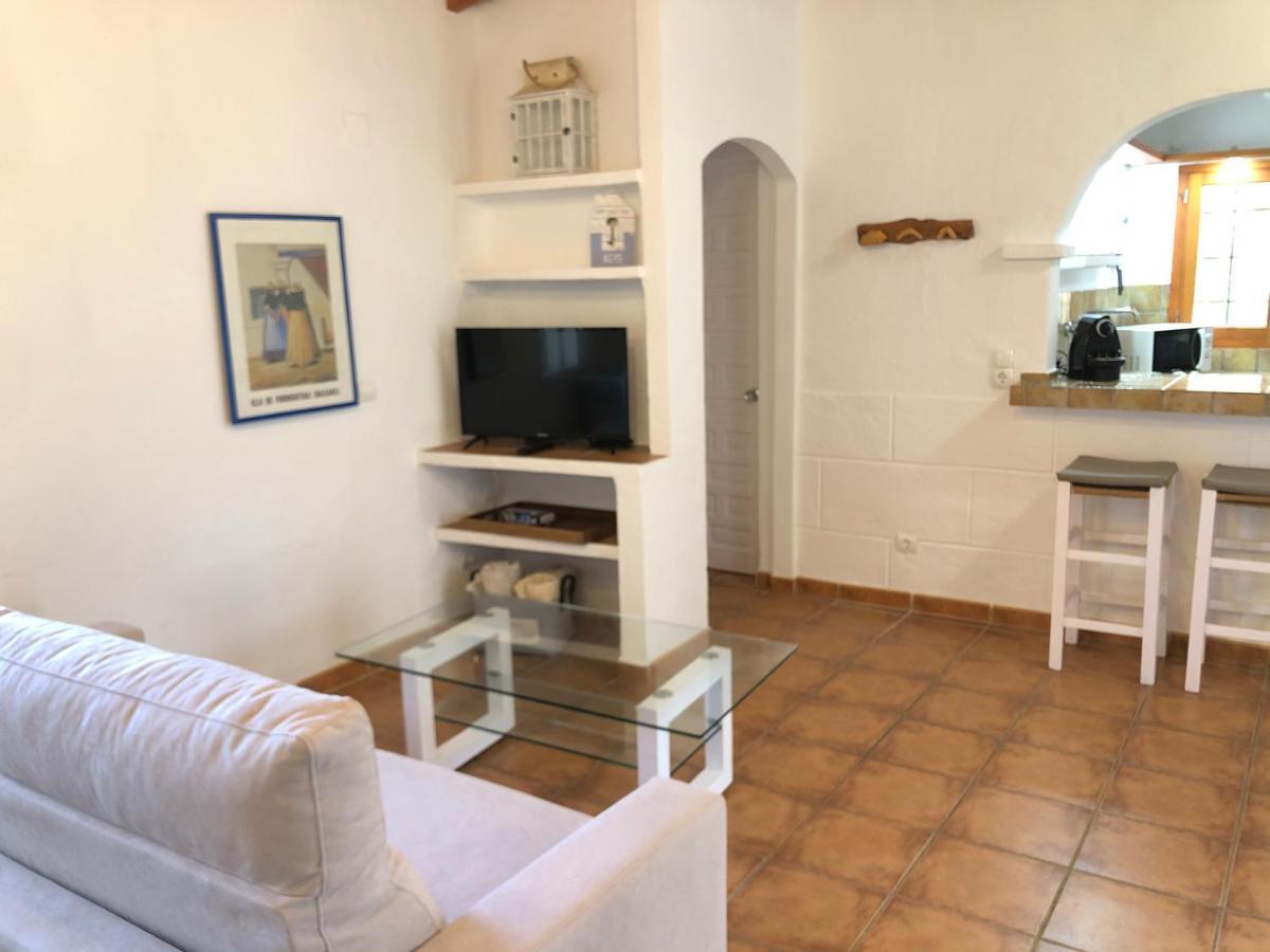 Apartamento Sa Ginebra, Cala Saona Bagian luar foto