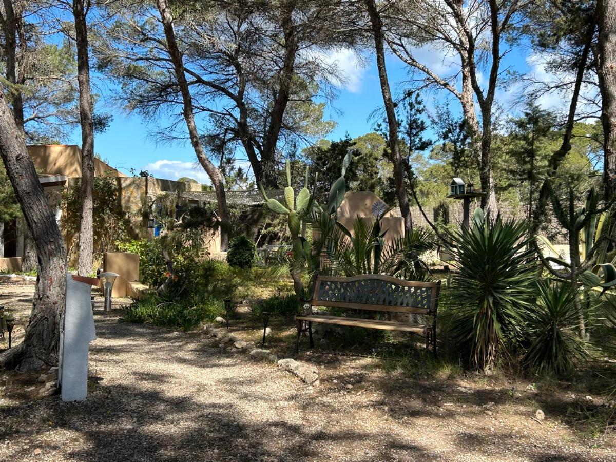 Apartamento Sa Ginebra, Cala Saona Bagian luar foto