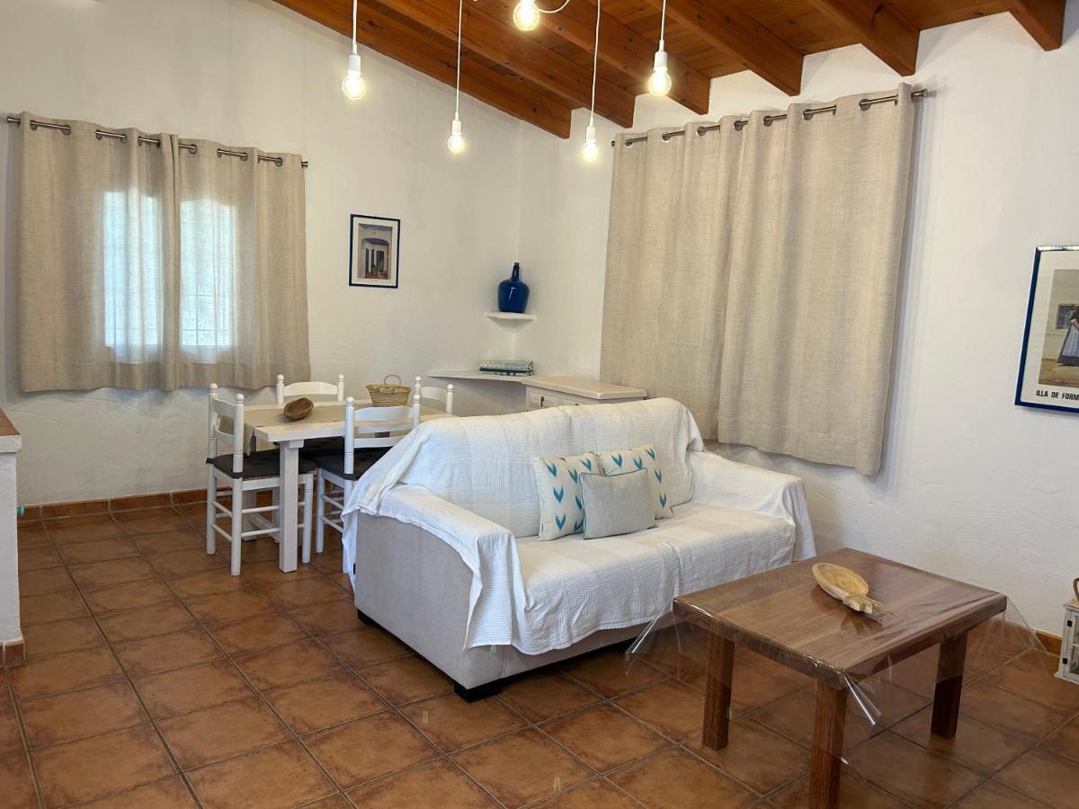 Apartamento Sa Ginebra, Cala Saona Bagian luar foto